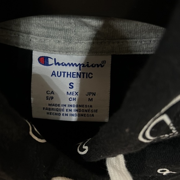 Pre-Owned Champion Black Pull On Hoodie Size Small, in great condition. - Picture 2 of 4